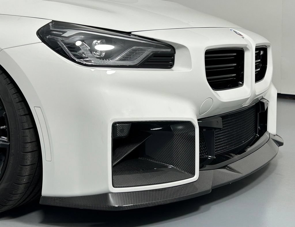Used 2025 BMW M2 w/ Carbon Package RWD image 11
