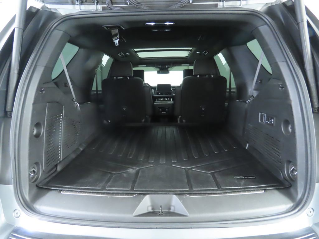 Used 2023 Chevrolet Tahoe Z71 w/ Z71 Off-Road Package image 29
