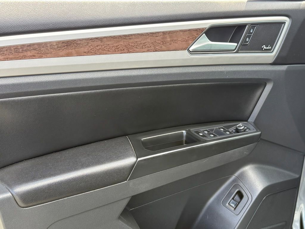 Used 2018 Volkswagen Atlas SEL Premium AWD/4WD image 12