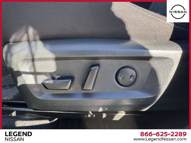 Certified 2023 Nissan Rogue SV AWD/4WD image 19