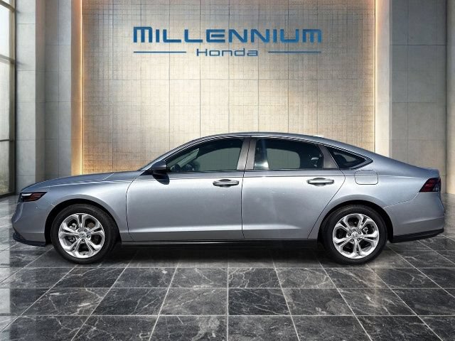 Certified 2025 Honda Accord LX image 2
