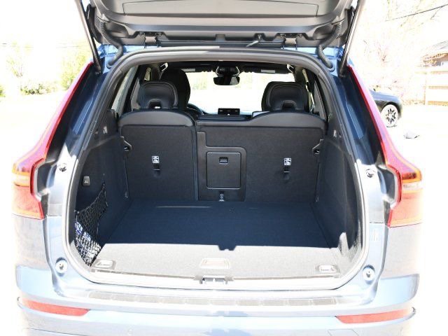 New 2026 Volvo XC60 B5 Ultra w/ Protection Package Premier AWD/4WD image 27