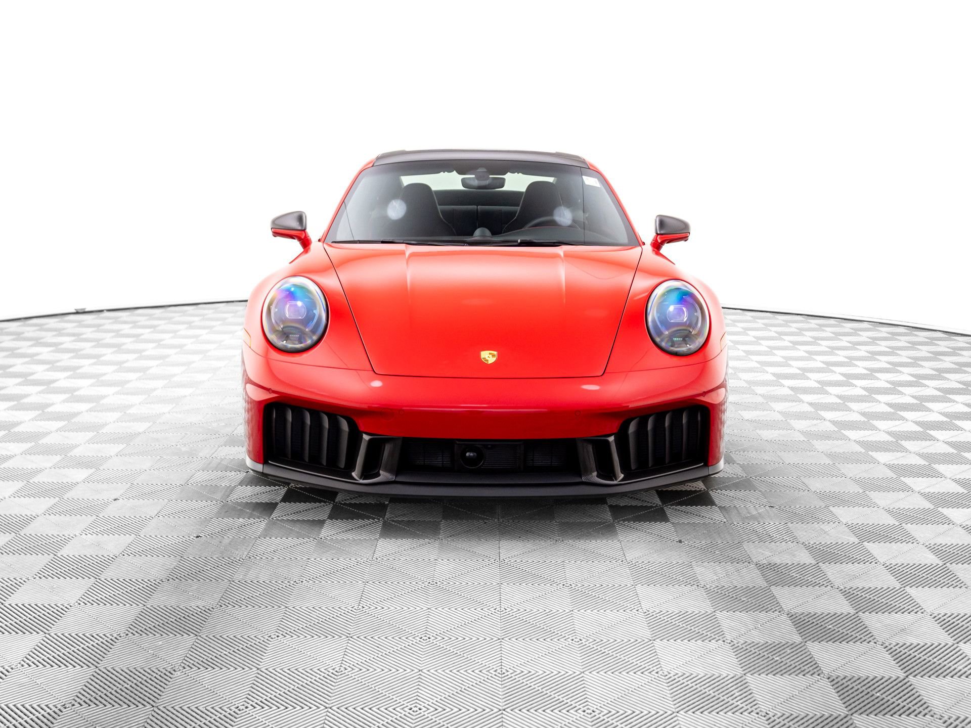 Certified 2025 Porsche 911 Carrera GTS image 9