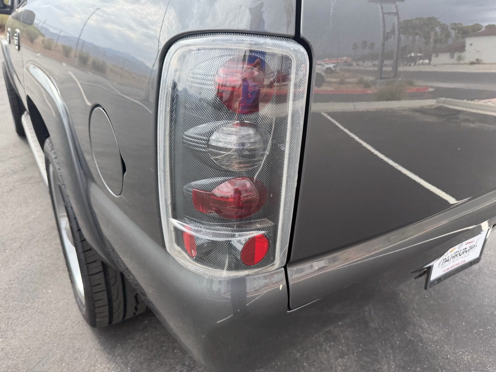 Used 2002 Chevrolet Suburban 2500 LS RWD image 24