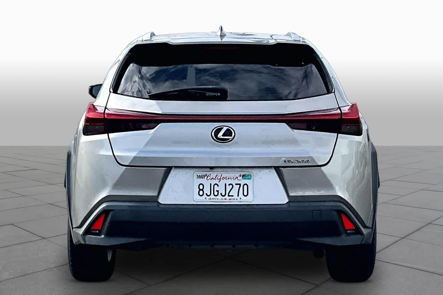 Used 2019 Lexus UX 200 w/ Accessory Package 2 FWD image 4