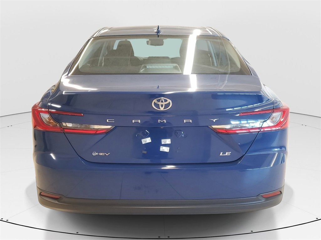 Used 2025 Toyota Camry LE image 6