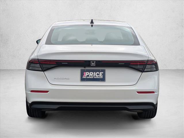 Certified 2025 Honda Accord SE image 7