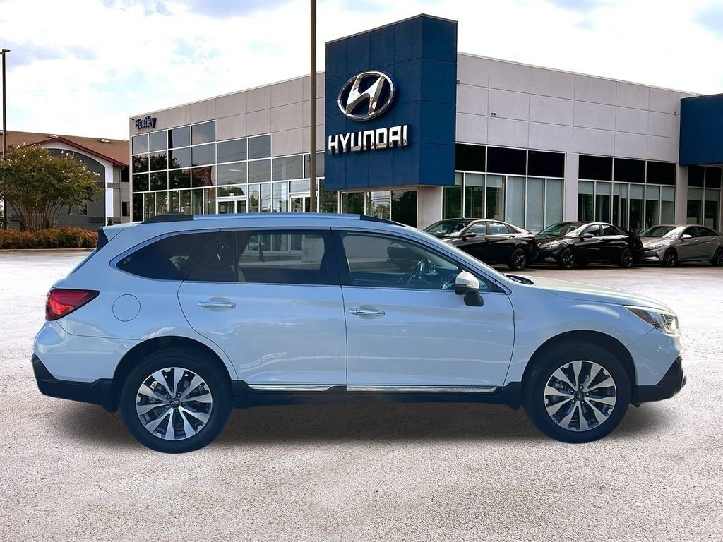 Used 2019 Subaru Outback 2.5i Touring w/ Popular Package #3A image 7
