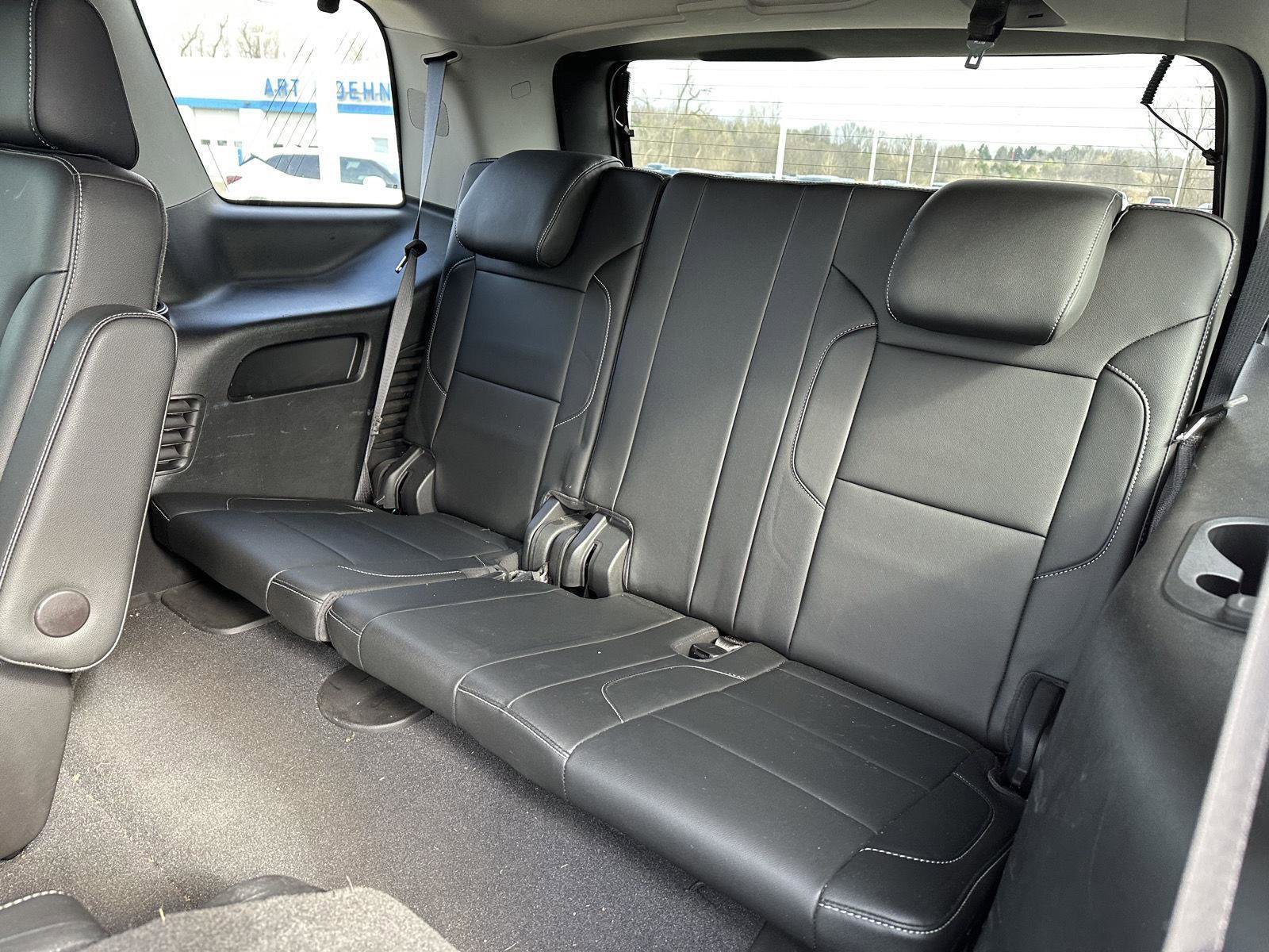 Used 2019 Chevrolet Tahoe LT w/ LT Signature Package image 13