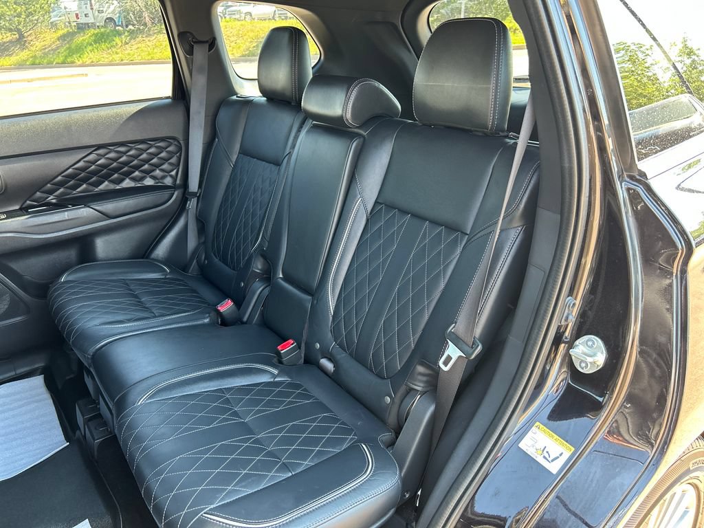 Used 2020 Mitsubishi Outlander GT AWD/4WD image 18