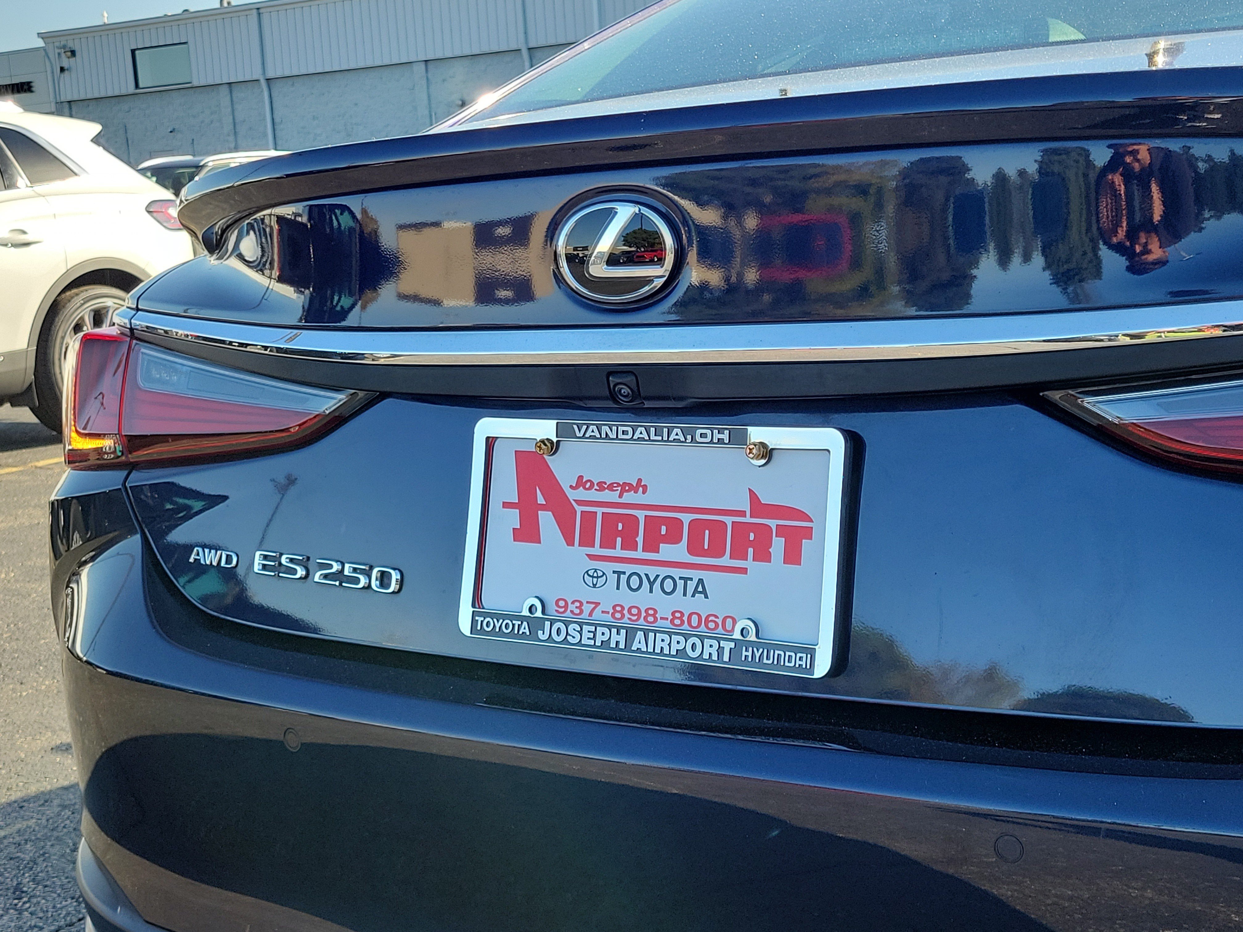 Used 2021 Lexus ES 250 w/ Premium Package AWD/4WD image 7
