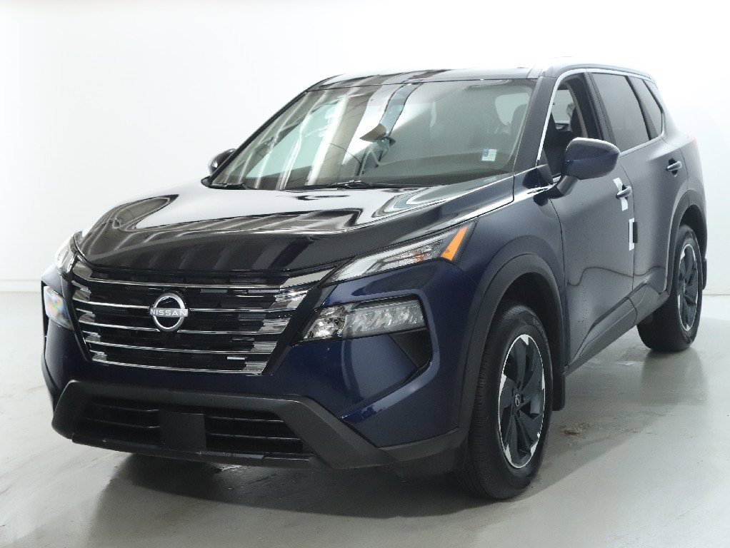Used 2026 Nissan Rogue SV image 4