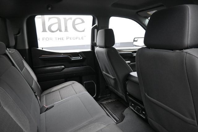 Used 2024 Chevrolet Silverado 1500 LT AWD/4WD image 30