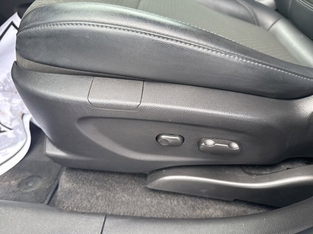 Used 2019 Buick Encore Preferred image 18