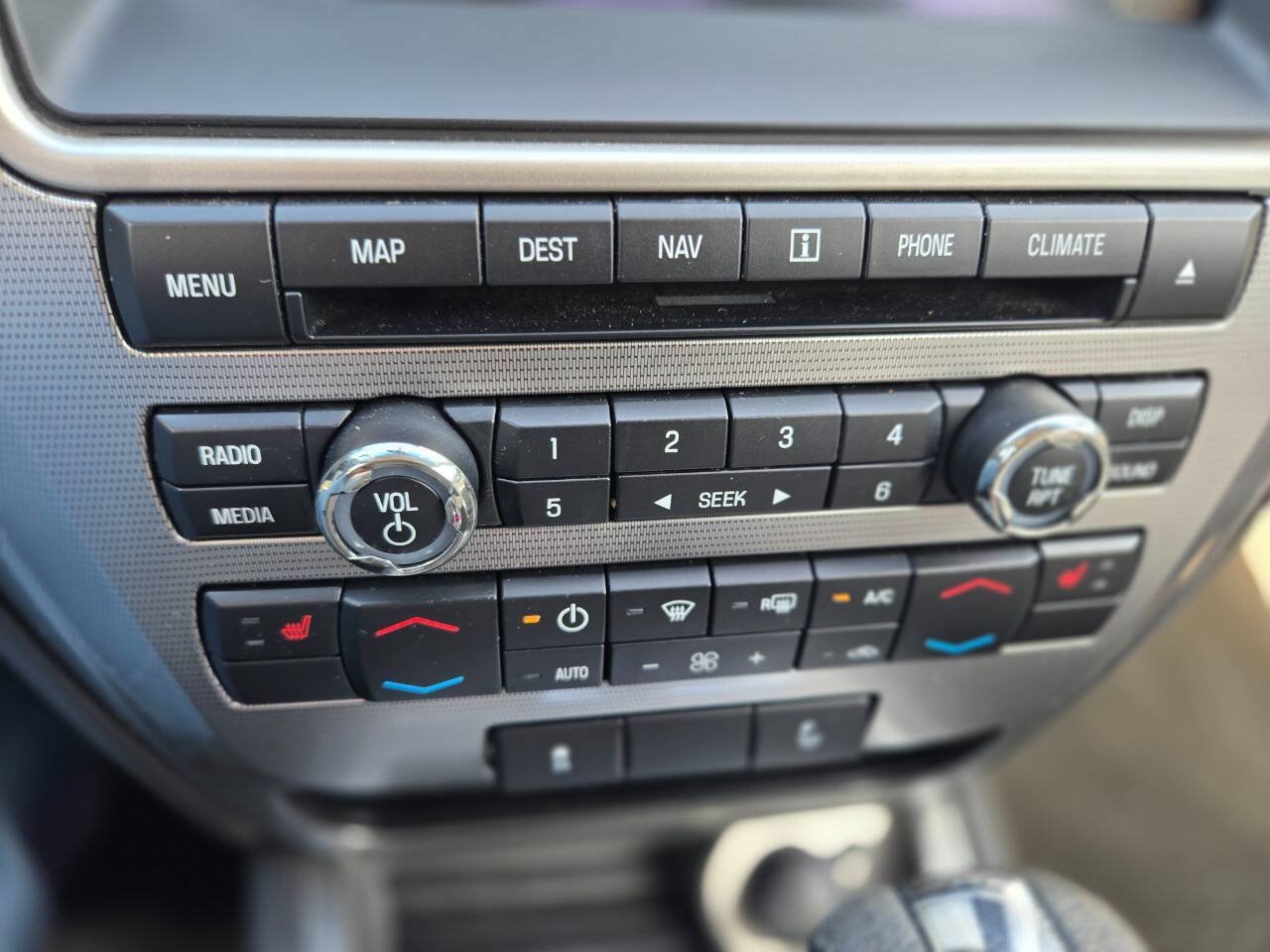 Used 2010 Ford Fusion Hybrid FWD image 18