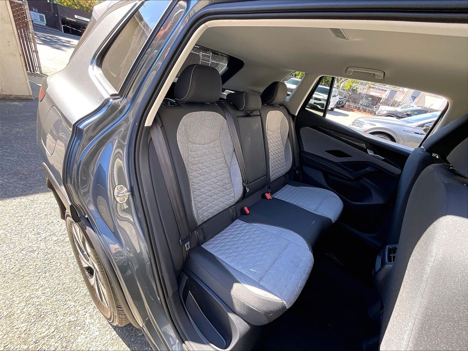 Certified 2025 Volkswagen Tiguan S AWD/4WD image 25