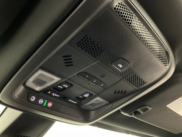 Used 2020 Cadillac XT5 Premium Luxury FWD image 23