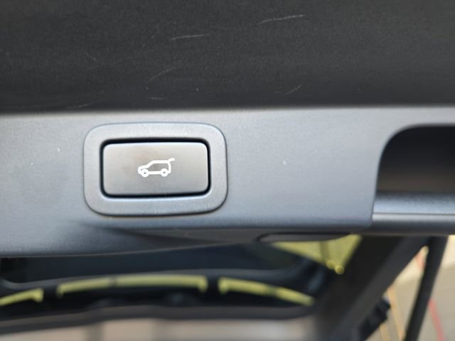 Used 2021 Land Rover Range Rover Sport HSE Silver Edition AWD/4WD image 16