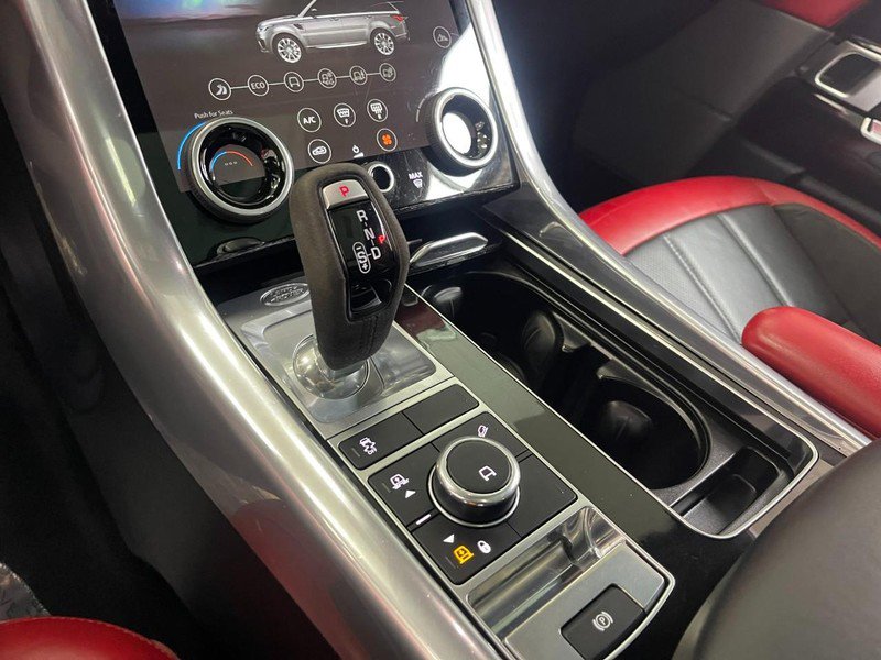 Used 2020 Land Rover Range Rover Sport HST image 33