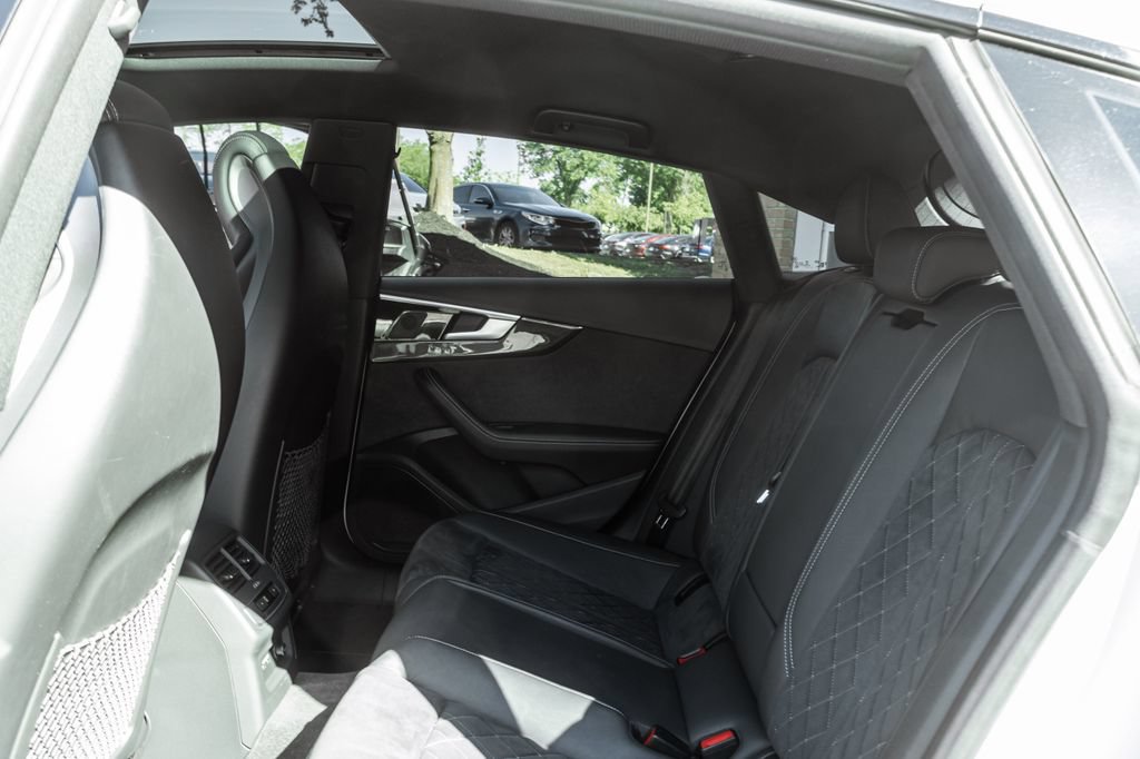 Used 2022 Audi S5 Premium Plus w/ Premium Plus Package AWD/4WD image 28