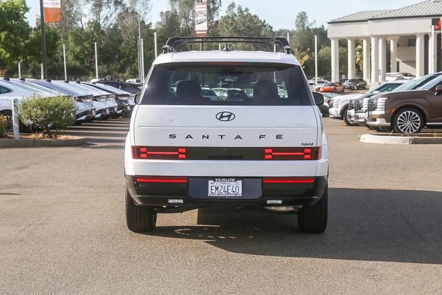 Used 2025 Hyundai Santa Fe Calligraphy FWD image 4