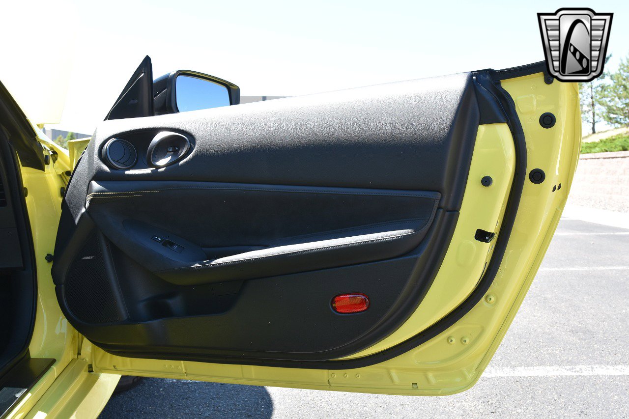 Used 2023 Nissan Z w/ Floor Mat Package (L93) image 24