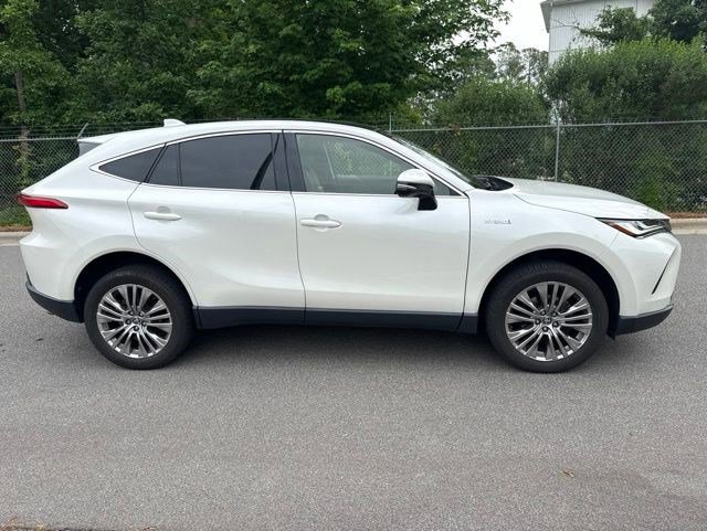 Used 2021 Toyota Venza Limited AWD/4WD image 7