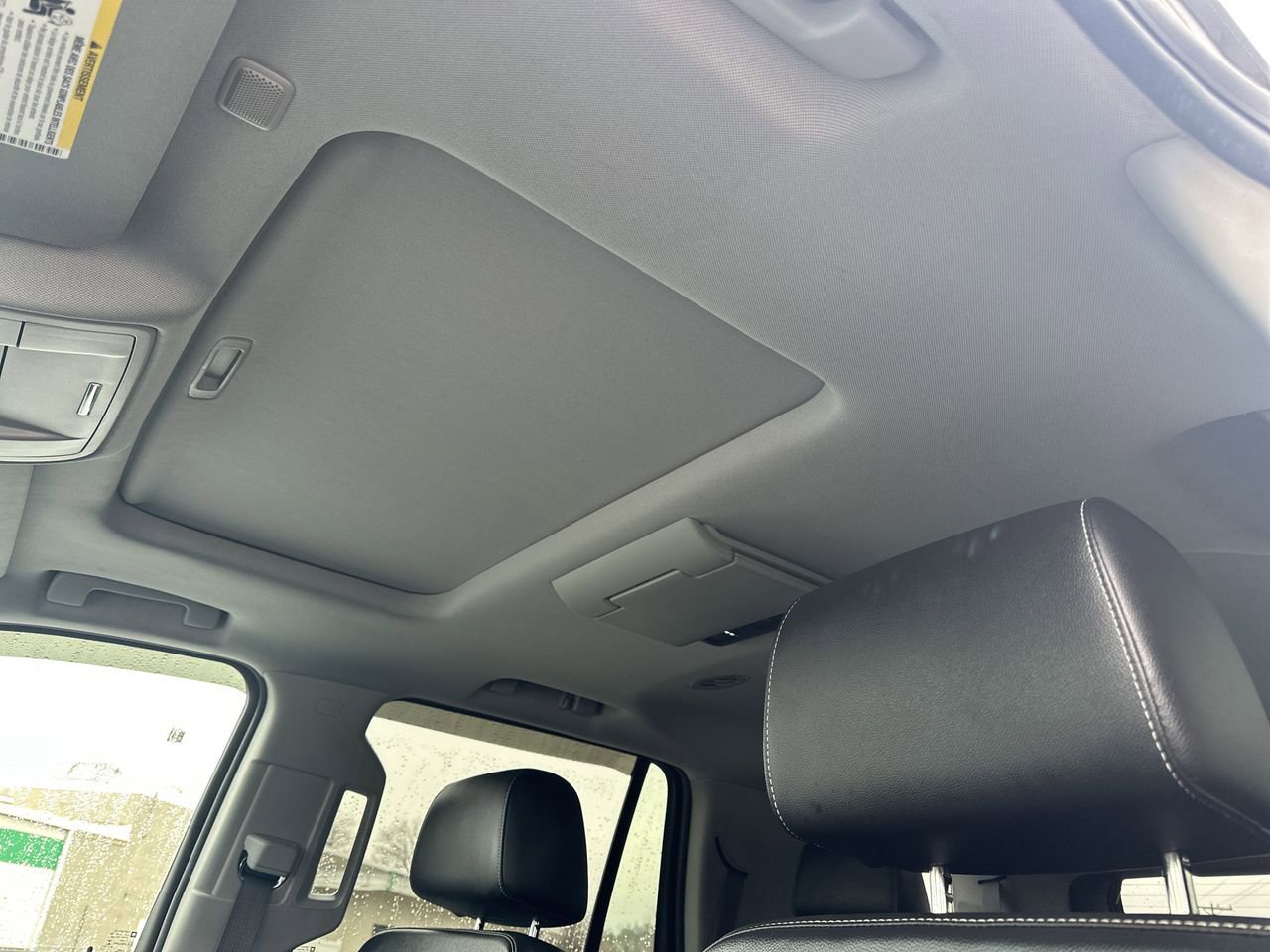 Used 2016 Chevrolet Tahoe LT image 3