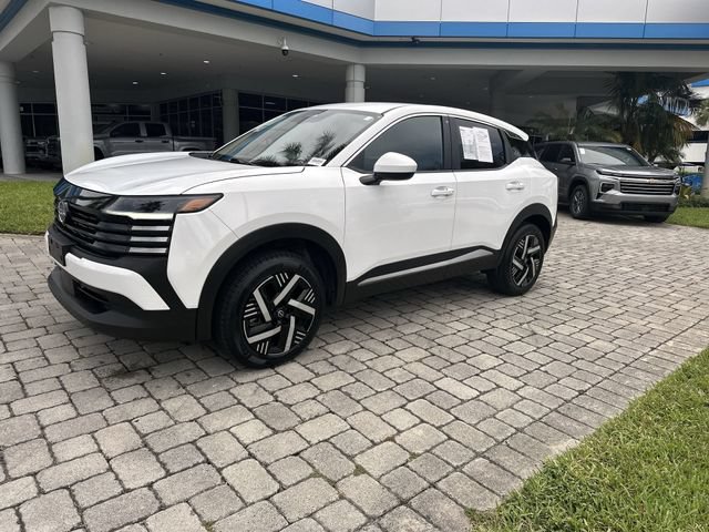 Used 2025 Nissan Kicks SV FWD image 21