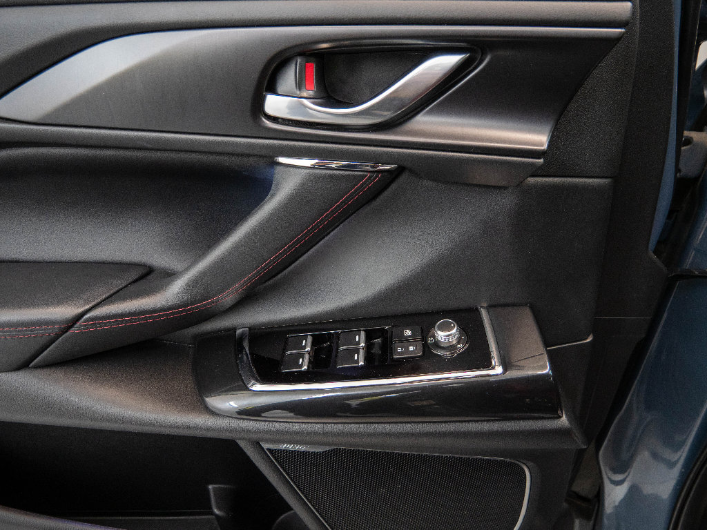 Used 2023 MAZDA CX-9 Carbon Edition image 11