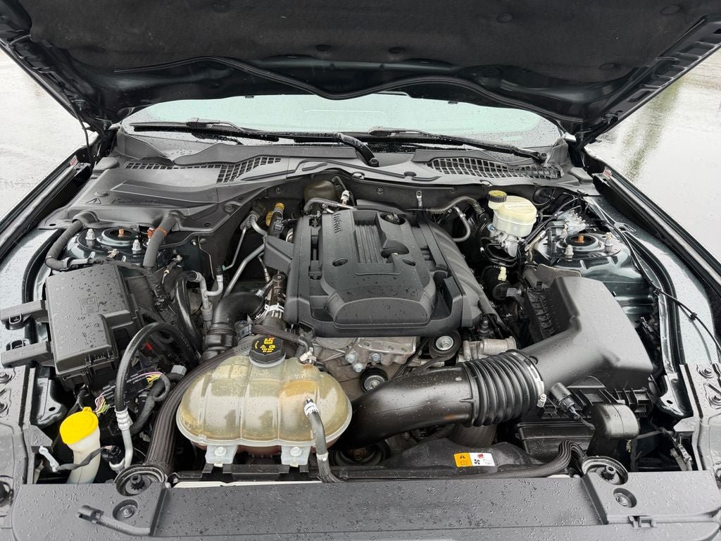 Used 2016 Ford Mustang Premium RWD image 29