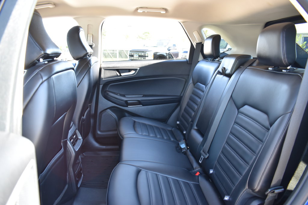 Certified 2024 Ford Edge SEL w/ Convenience Package AWD/4WD image 29