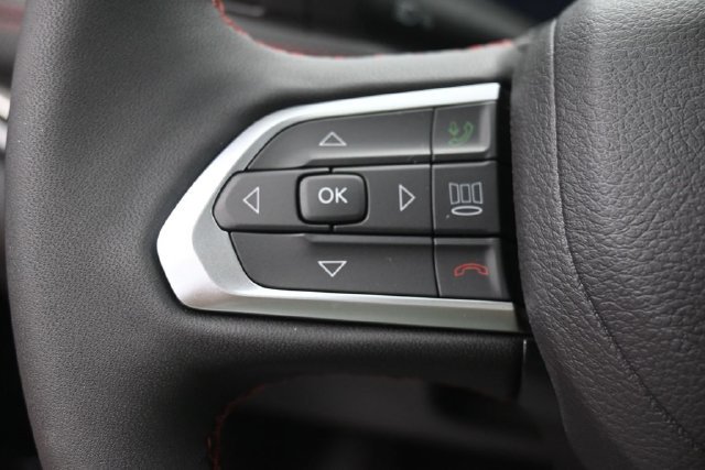 New 2026 Jeep Compass Trailhawk w/ Sun, Sound & Navigation Group AWD/4WD image 17