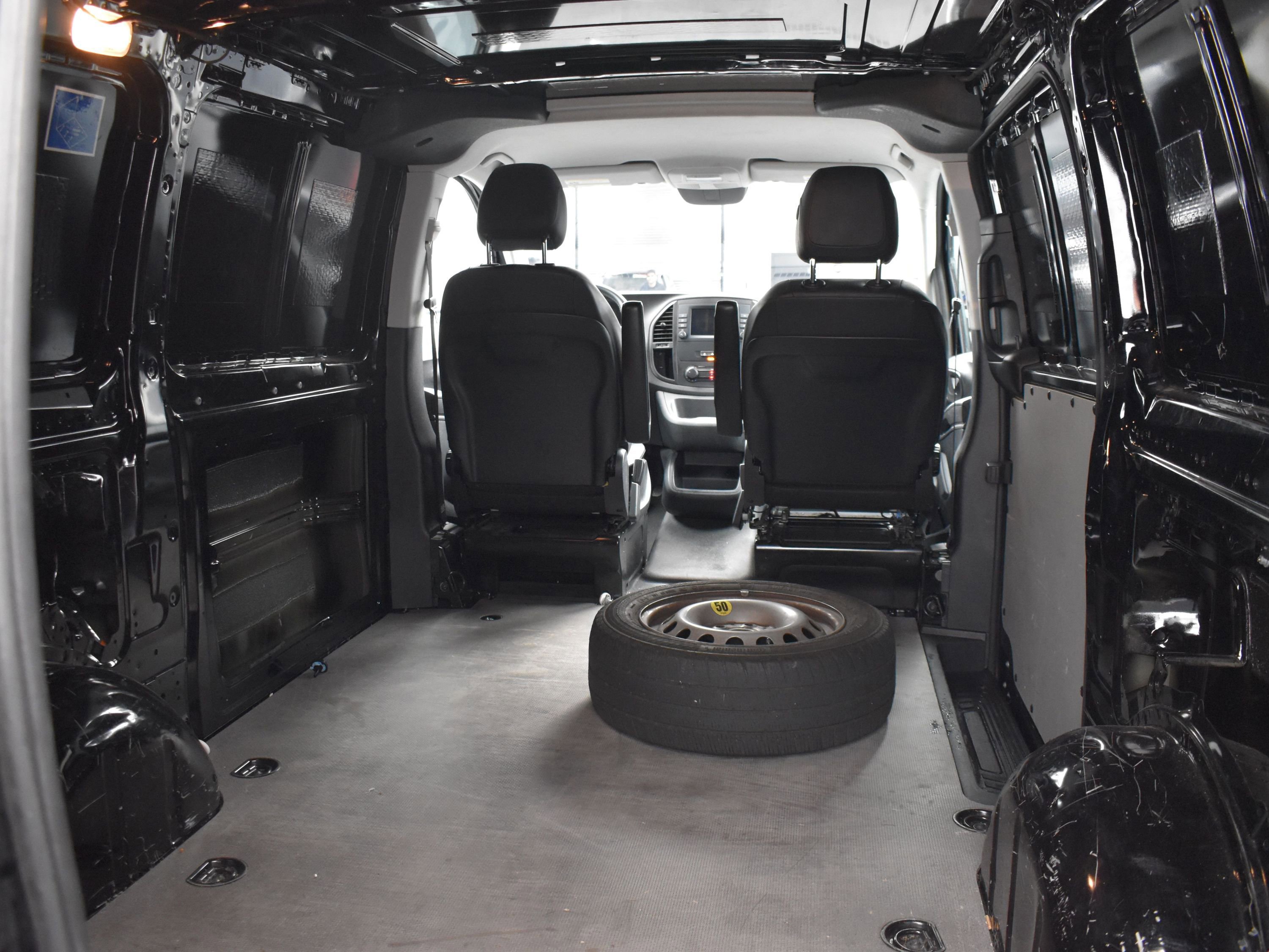 Used 2022 Mercedes-Benz Metris image 15