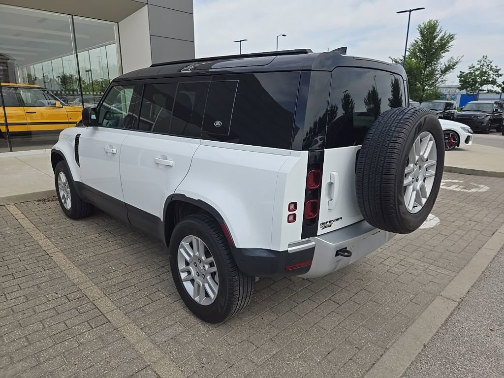 Used 2023 Land Rover Defender 110 S AWD/4WD image 7