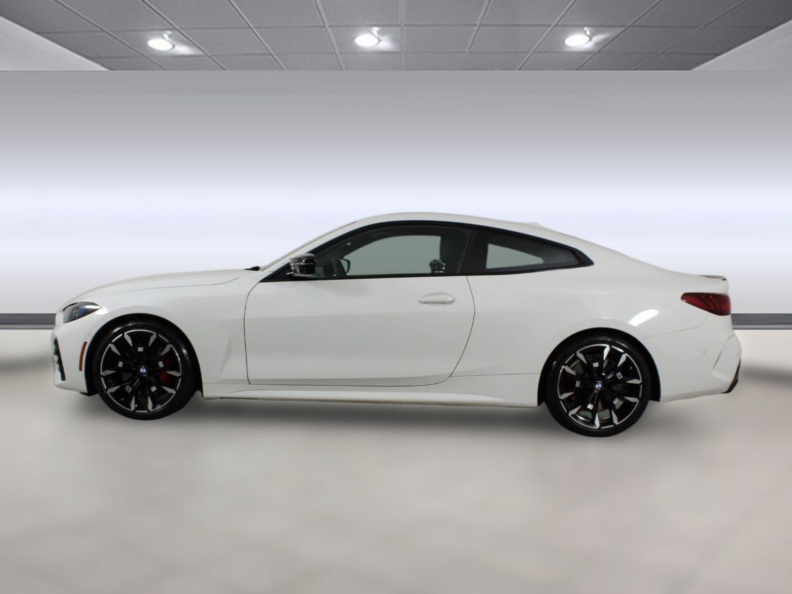 Used 2025 BMW M440i Coupe w/ Premium Package image 2