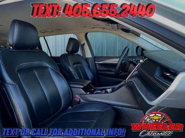 Used 2023 Jeep Grand Cherokee L Limited image 12