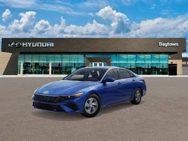New 2025 Hyundai Elantra SE