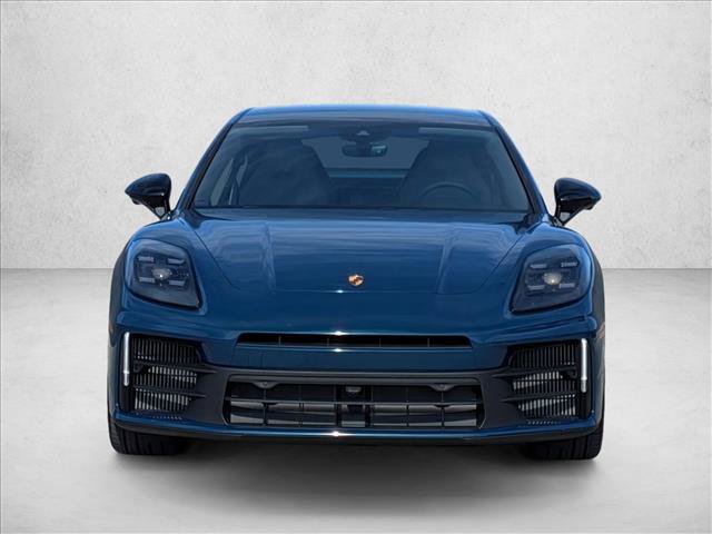 Used 2025 Porsche Panamera 4 image 6