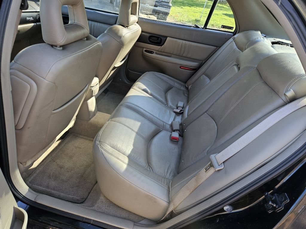 Used 2002 Buick Regal LS w/ LS Touring Pkg FWD image 13