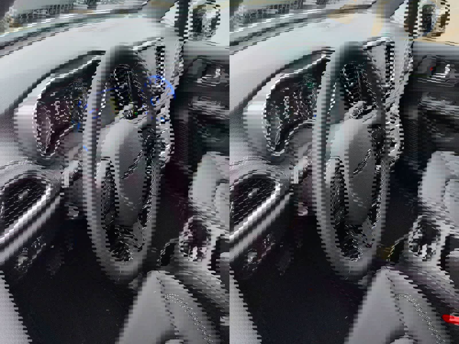 New 2026 Chrysler Pacifica Select image 2