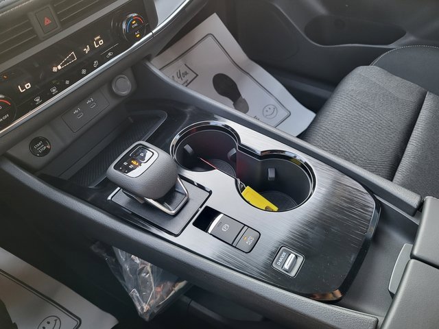New 2026 Nissan Rogue SV image 18