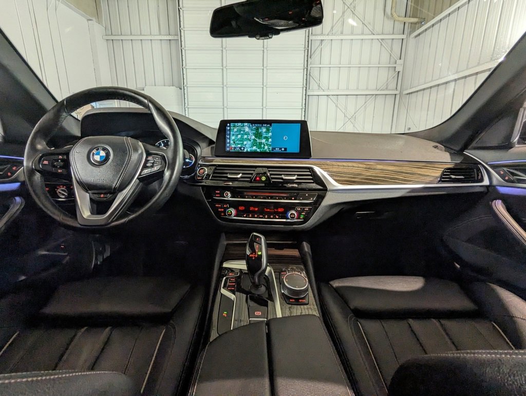 Used 2018 BMW 530i xDrive image 49