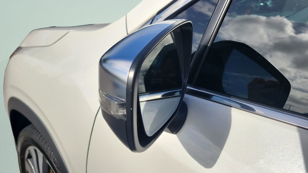 Used 2019 Subaru Ascent Touring w/ Popular Package #3 image 4