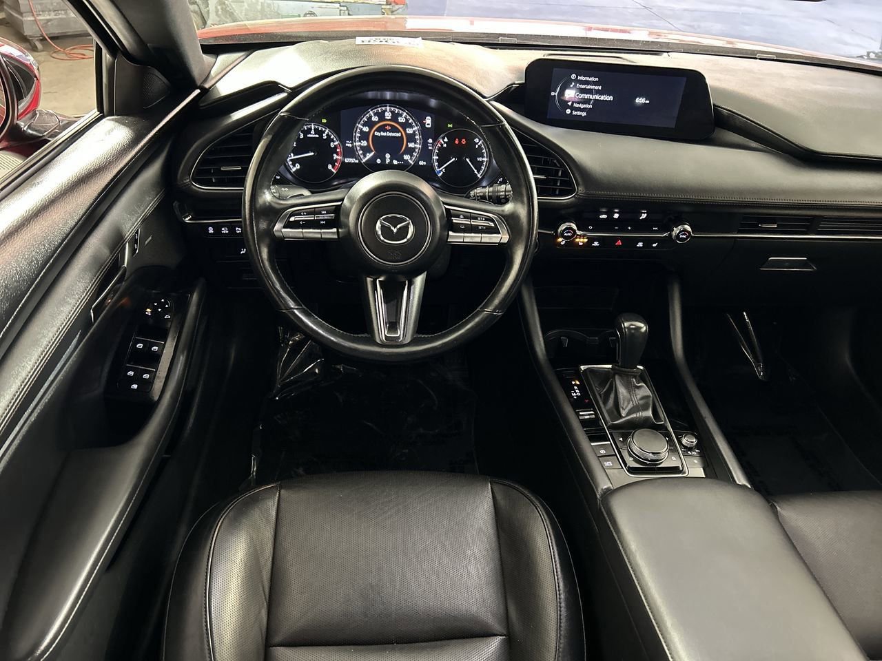 Used 2023 MAZDA MAZDA3 Hatchback w/Premium Plus Pkg AWD/4WD image 22
