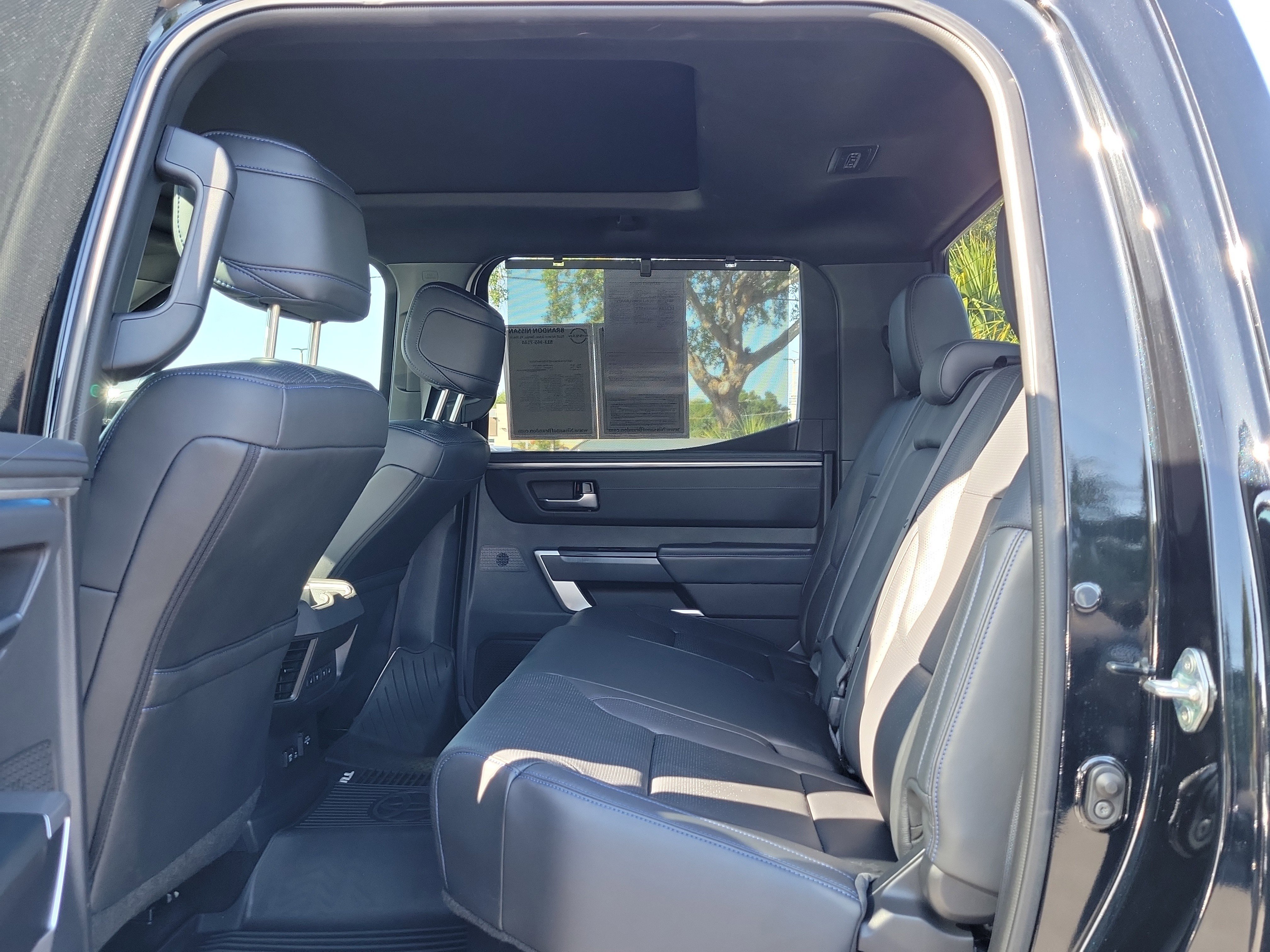 Used 2024 Toyota Tundra Platinum AWD/4WD image 10