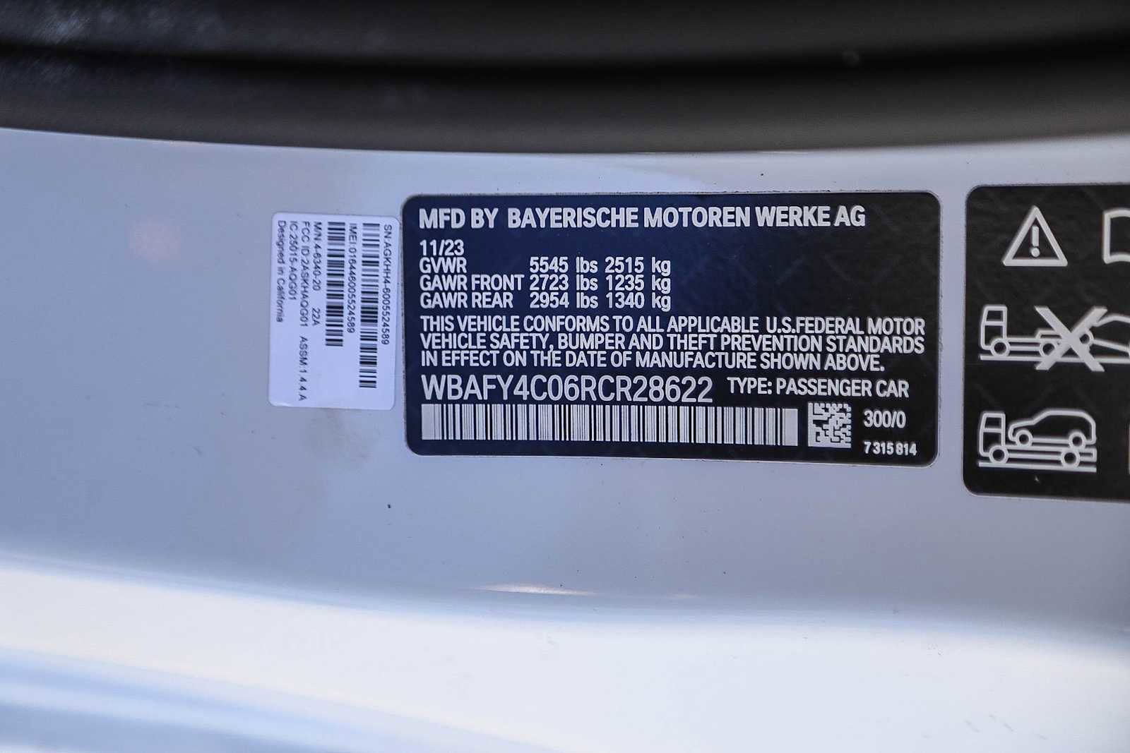 Used 2024 BMW M850i xDrive M850i xDrive w/ M Sport Professional Package image 34