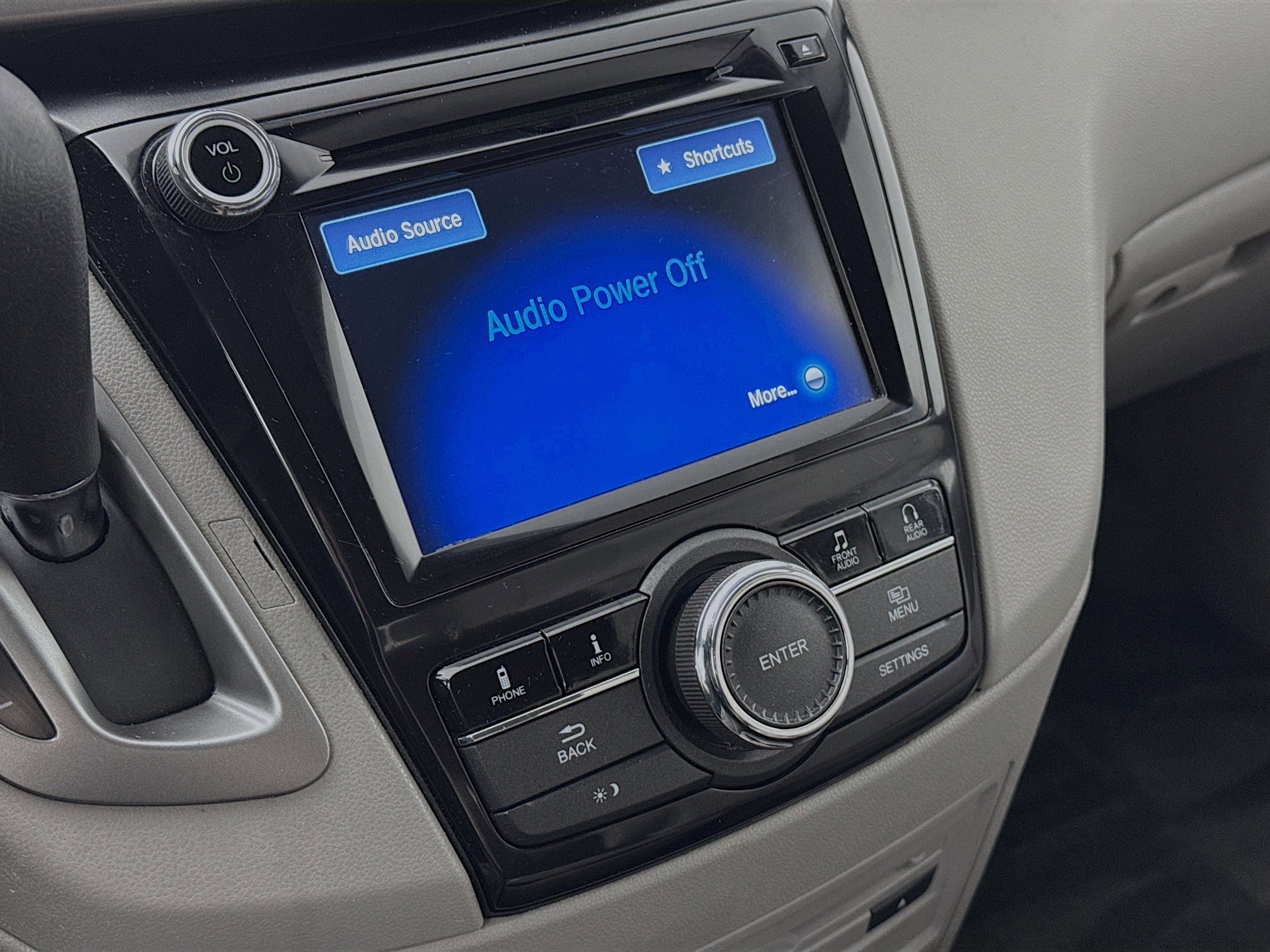 Used 2016 Honda Odyssey SE image 14