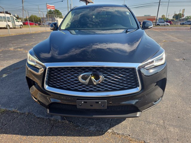 Used 2023 INFINITI QX50 Luxe FWD image 3