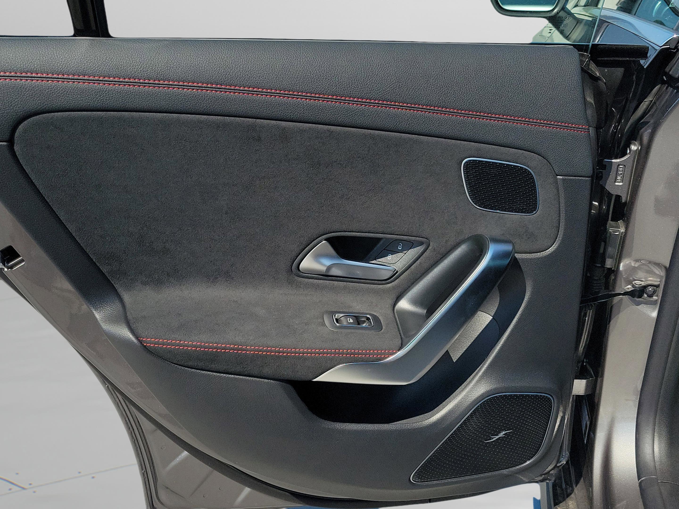 New 2026 Mercedes-Benz CLA 35 AMG 4MATIC image 9